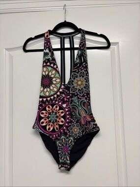 Wave Life Paisley Park Reversible V-Neck One Piece sz Small